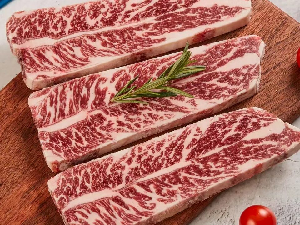 Marbled boneless beef short ribs